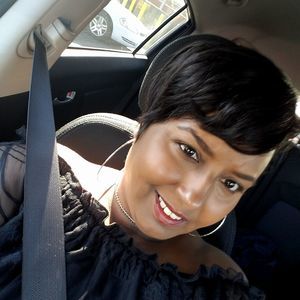 Meet your Posher, Diana